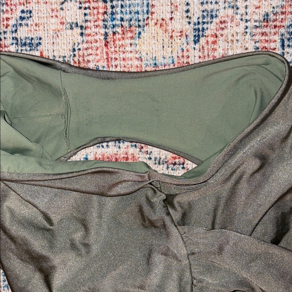 Becca Rebecca Virtue Ballerina One Piece Swimsuit in Green SZ M NWOT - Picture 5 of 5